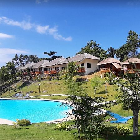 Cuestas Beach Resort And Restaurant Бадиан Экстерьер фото