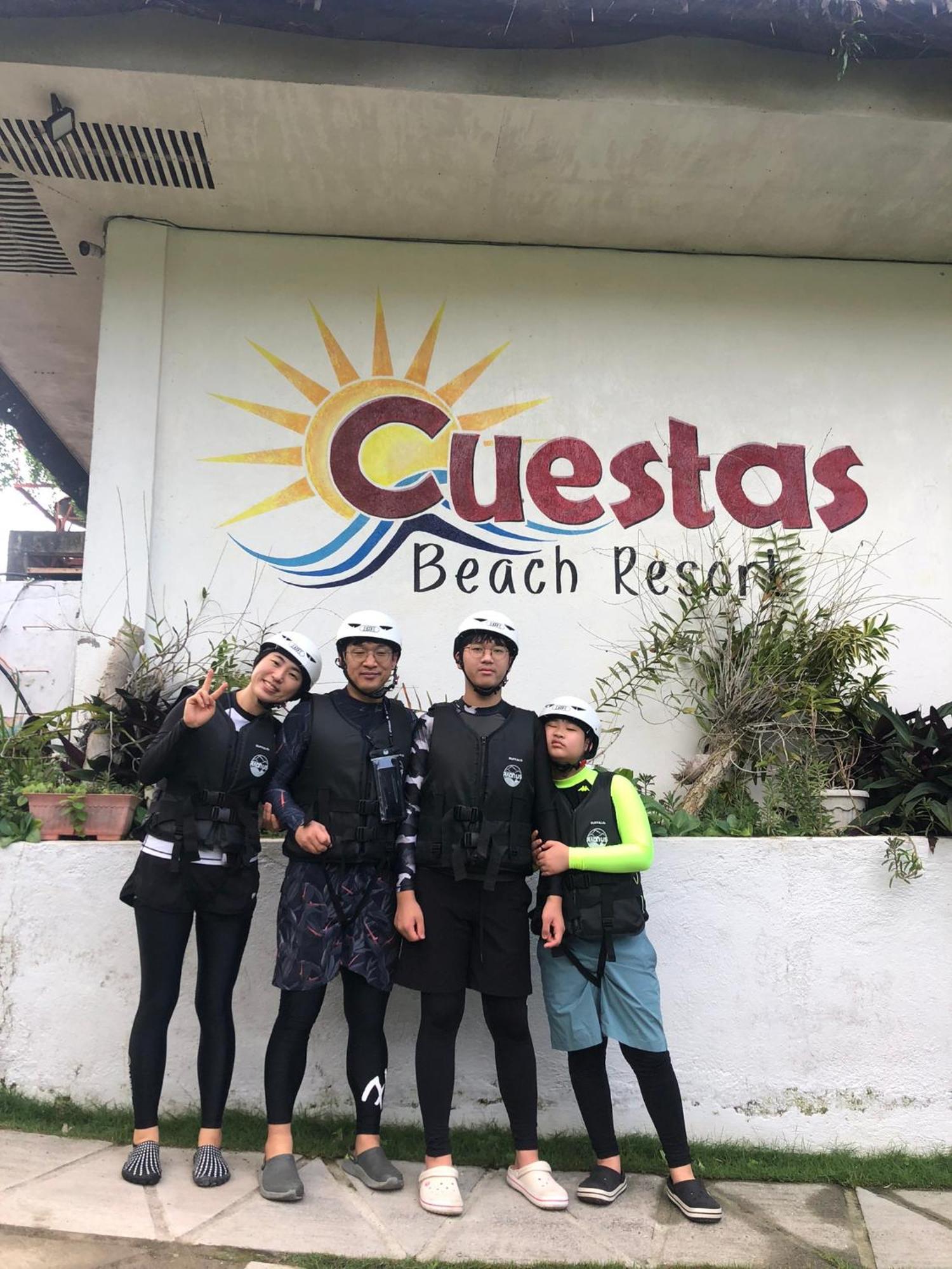Cuestas Beach Resort And Restaurant Бадиан Экстерьер фото