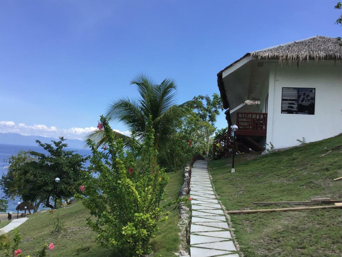 Cuestas Beach Resort And Restaurant Бадиан Экстерьер фото